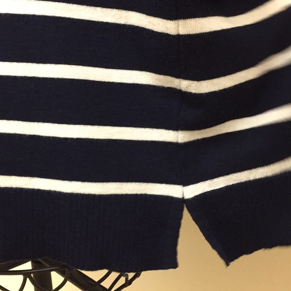 Women’s Embroidered Striped Blue White Sweater OX - Picture 3 of 7